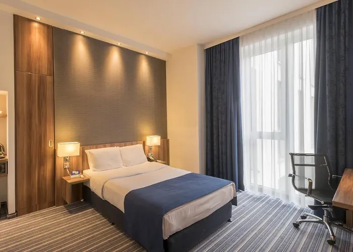 Express - St. Pauli-messe Hotel 3*